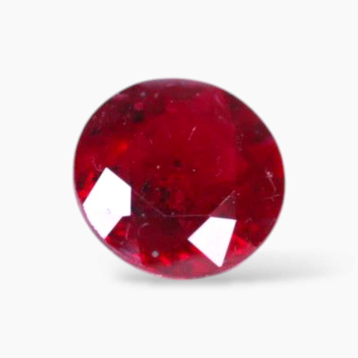 0.31 Carats Rubies for Sale in Round Shape 4.3 mm