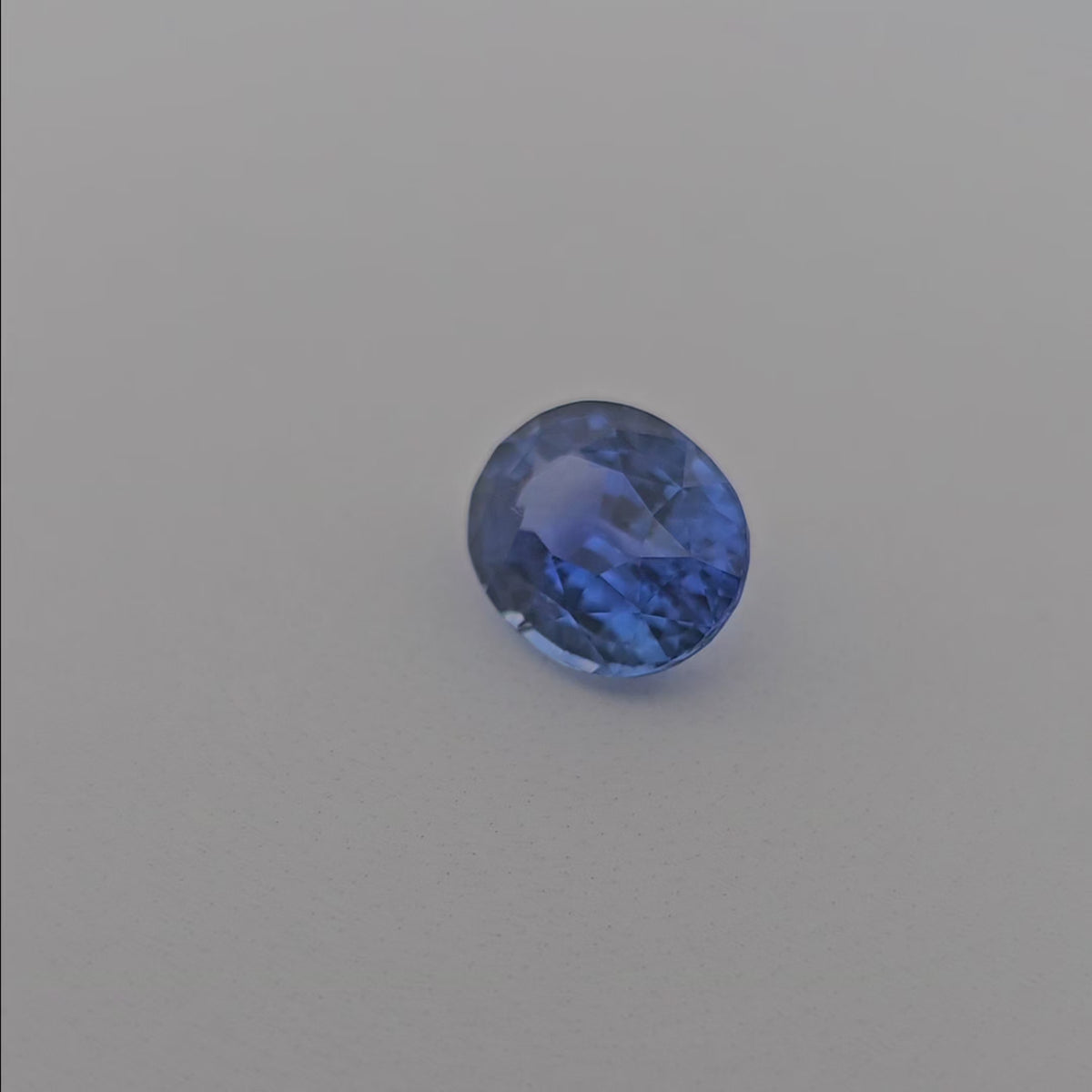 Natural Blue Sapphire Stone 5.74 Carats Oval Cut