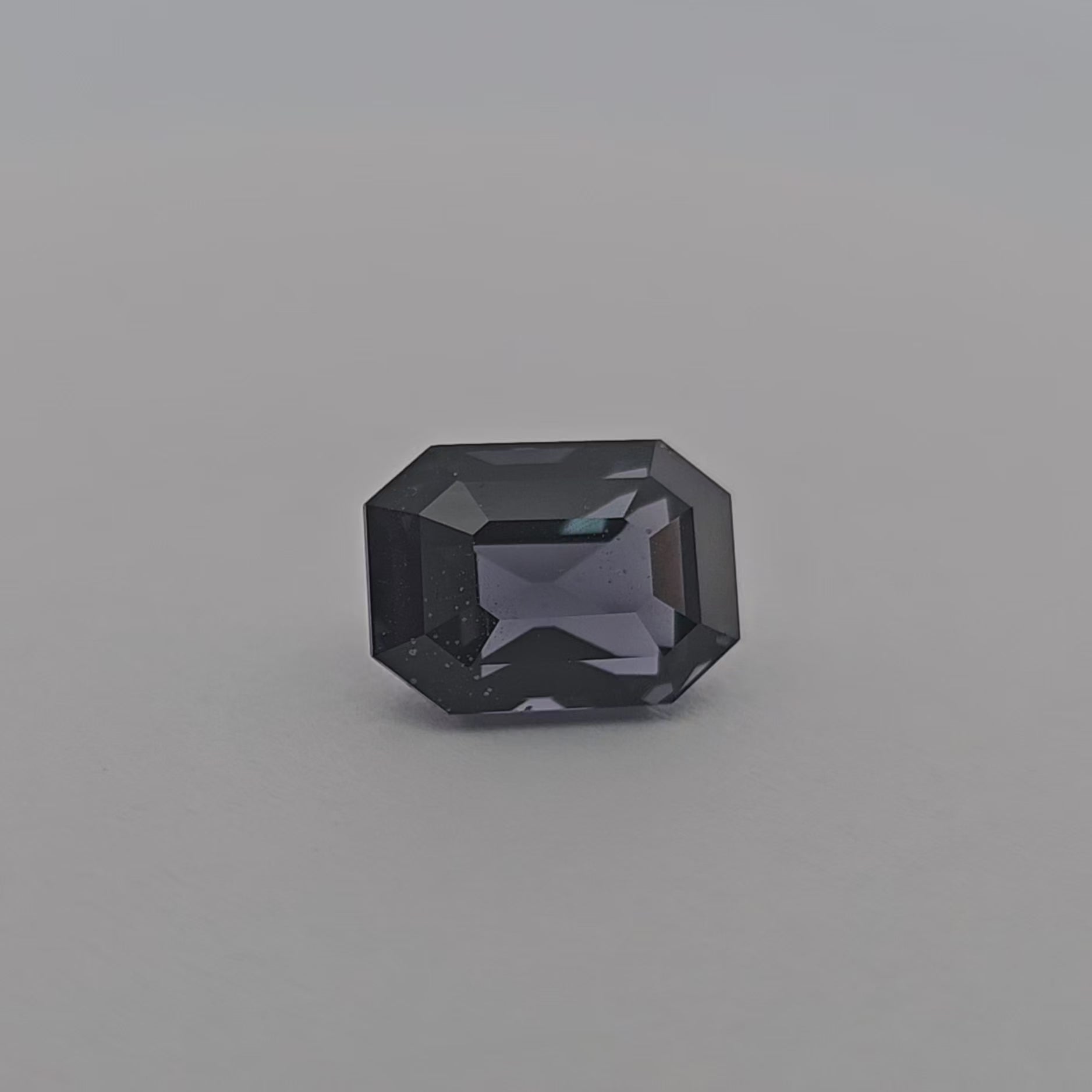loose Natural Blue Spinel Stone 6.10 Carats Emerald Cut (11.7 x 8.4 mm) 