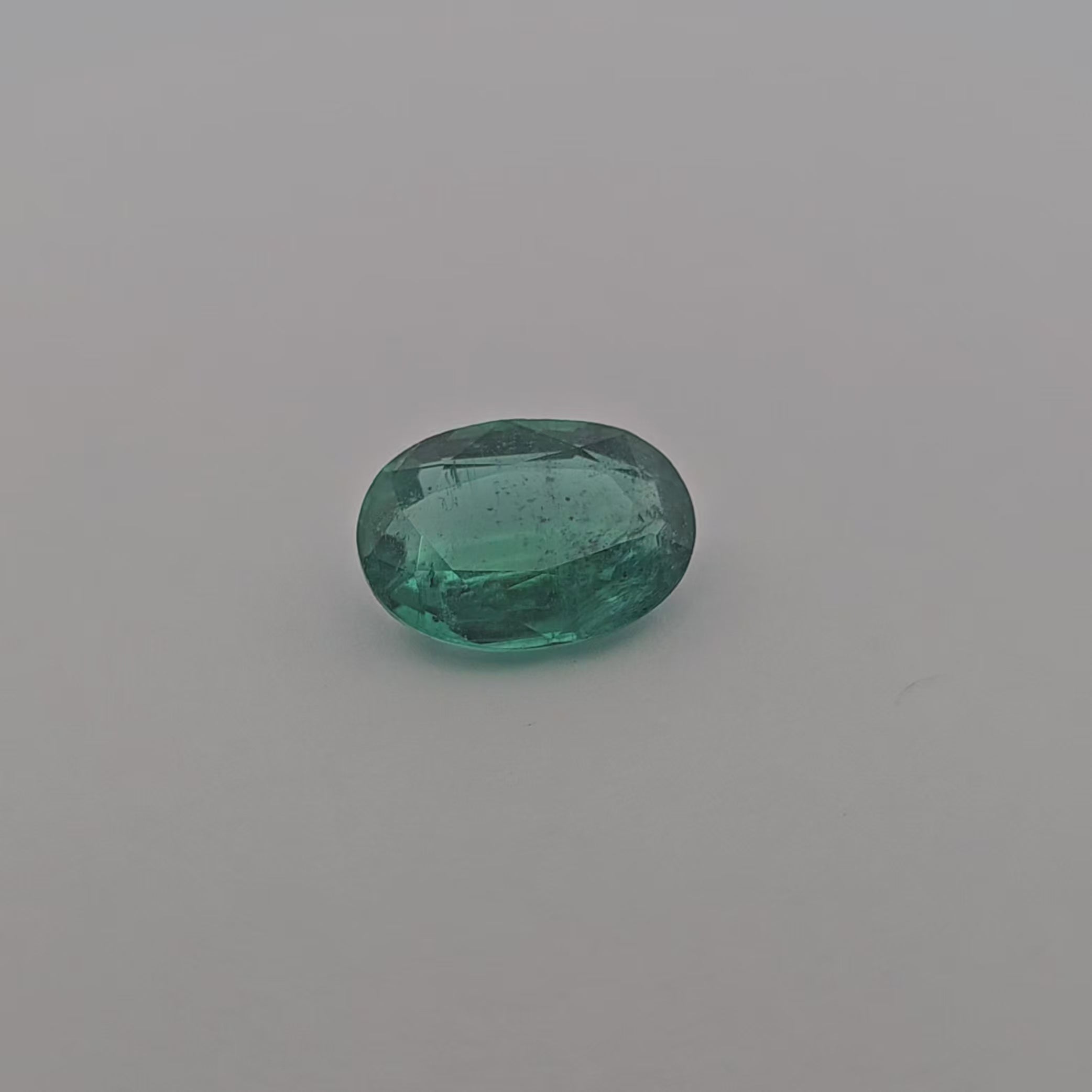 online Natural Zambian Emerald Stone 5.14 Carats Oval Cut 14 x 10  mm