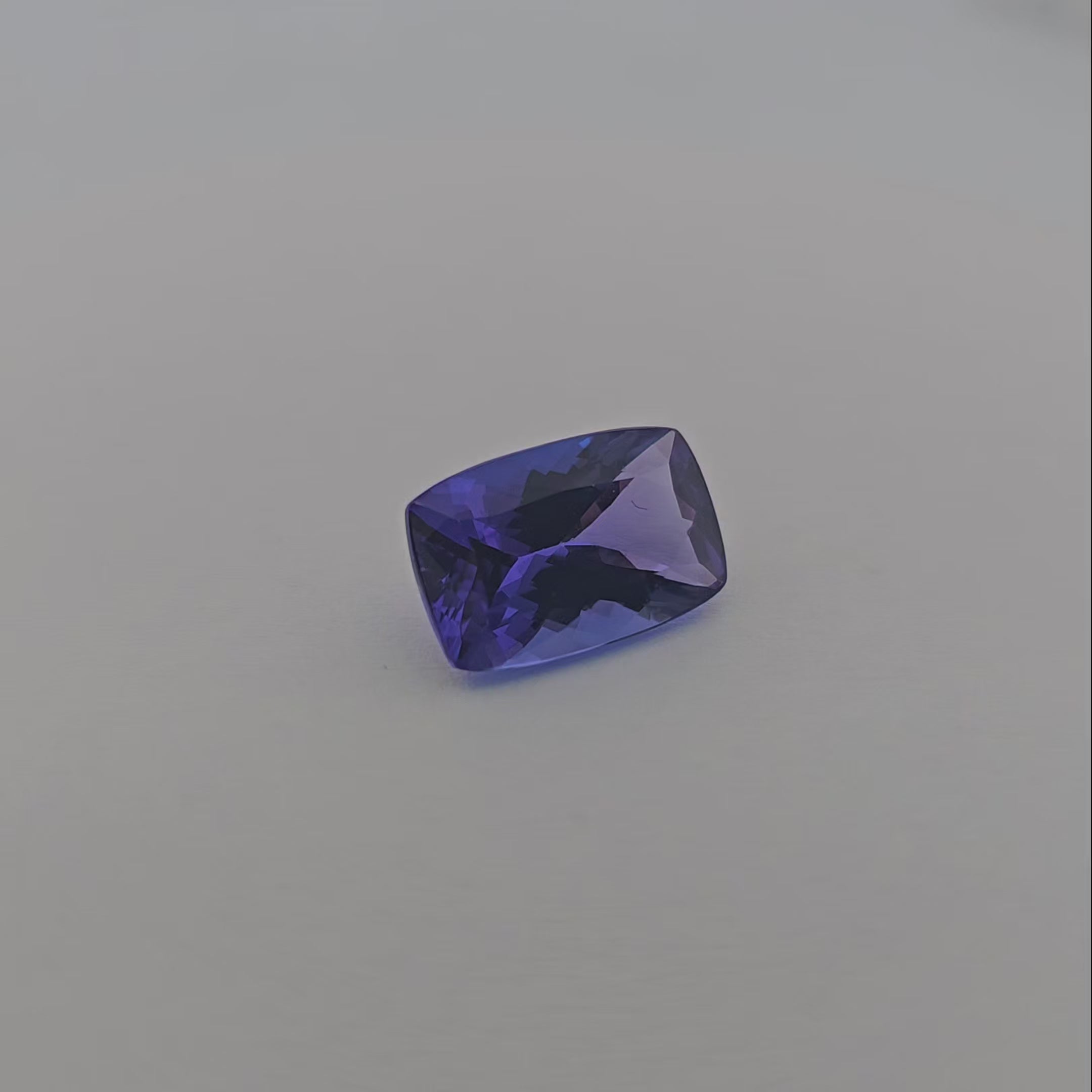 Natural Blue Tanzanite Stone 5.77 Carats Cushion Cut (13.2 x 8.6 mm)