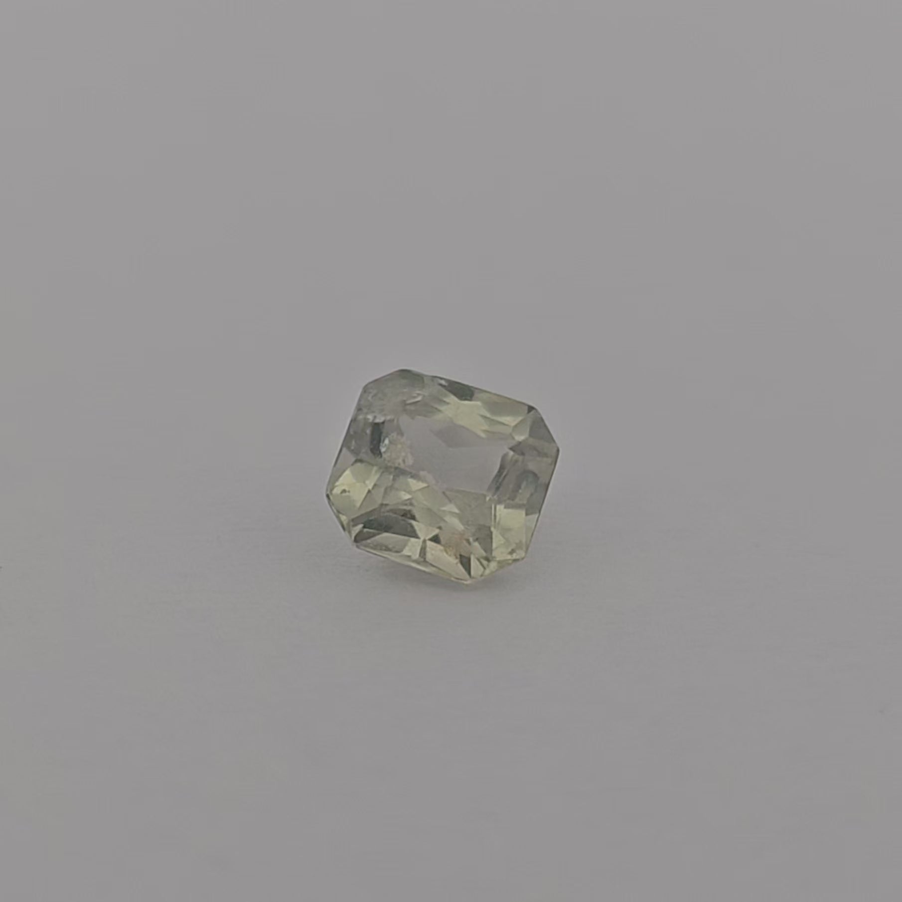 online Natural Green Sapphire Stone 1.05 Carats Asscher Cut Green 6mm 