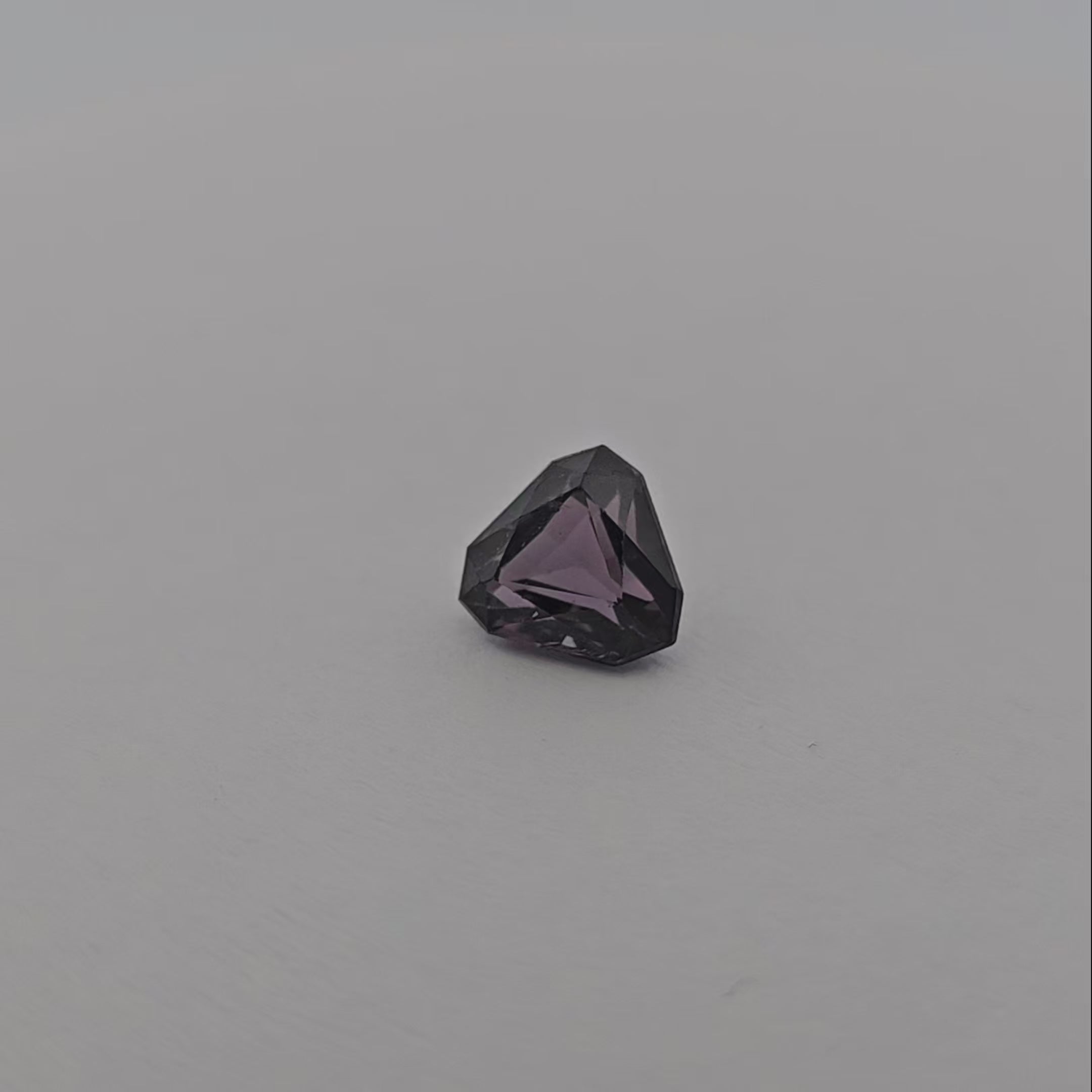loose Natural Multi Spinel Stone 1.85 Carats Trilliant Cut (7.2 mm) 