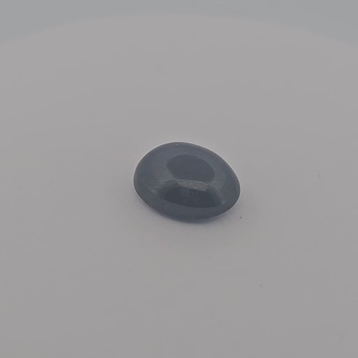 loose Natural Blue Sapphire Stone 11.27 Carats Oval Cabochon Dark 14.3 x 11.4 mm