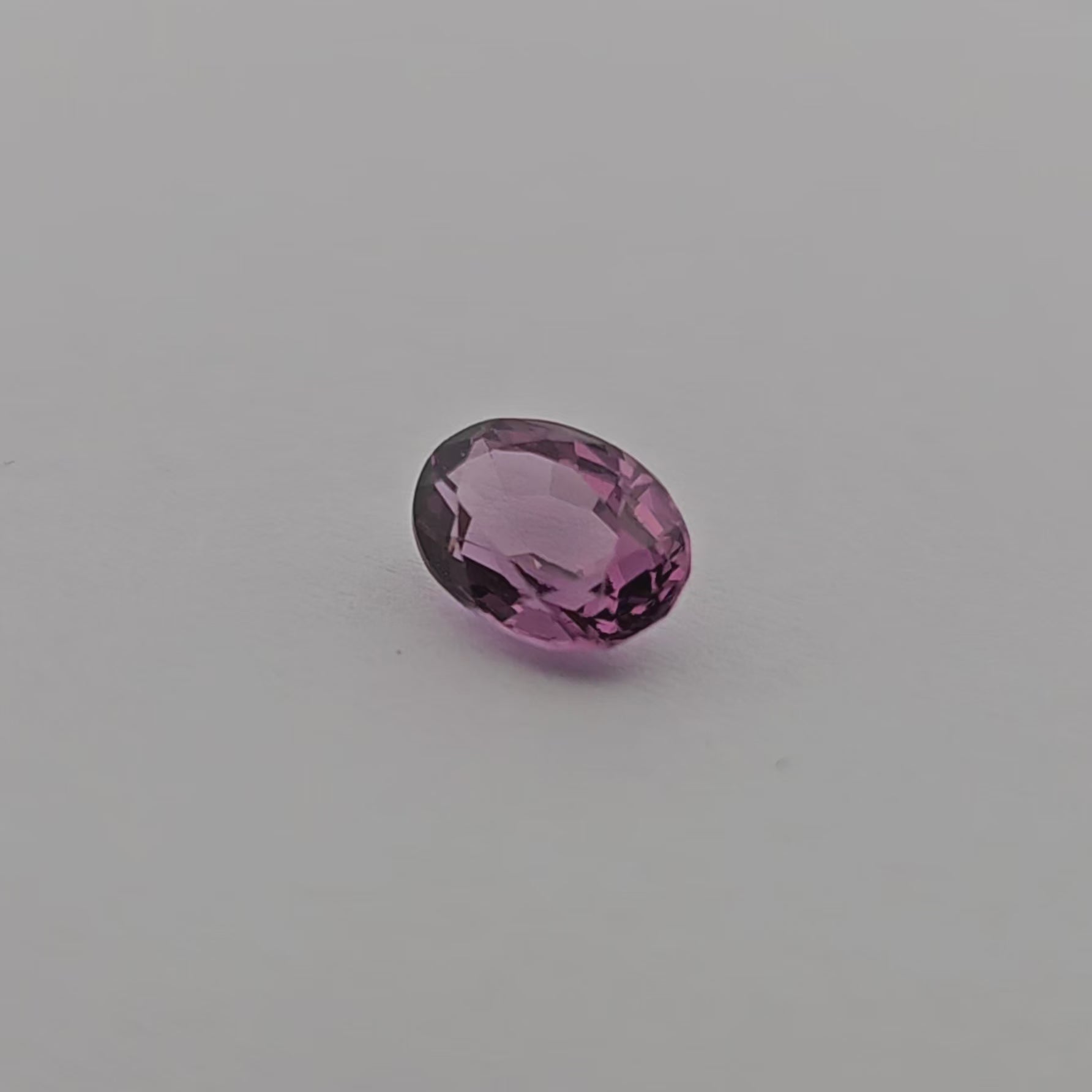 for sale Natural Multi Spinel Stone 1.40 Carats Oval Cut (7.8 x 5.6 mm)