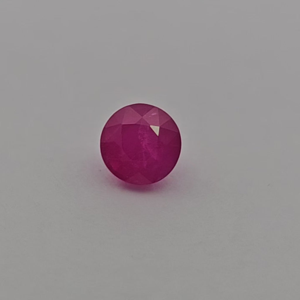 Natural Mozambique Ruby Manik Stone 0.96 Carats Round Shape