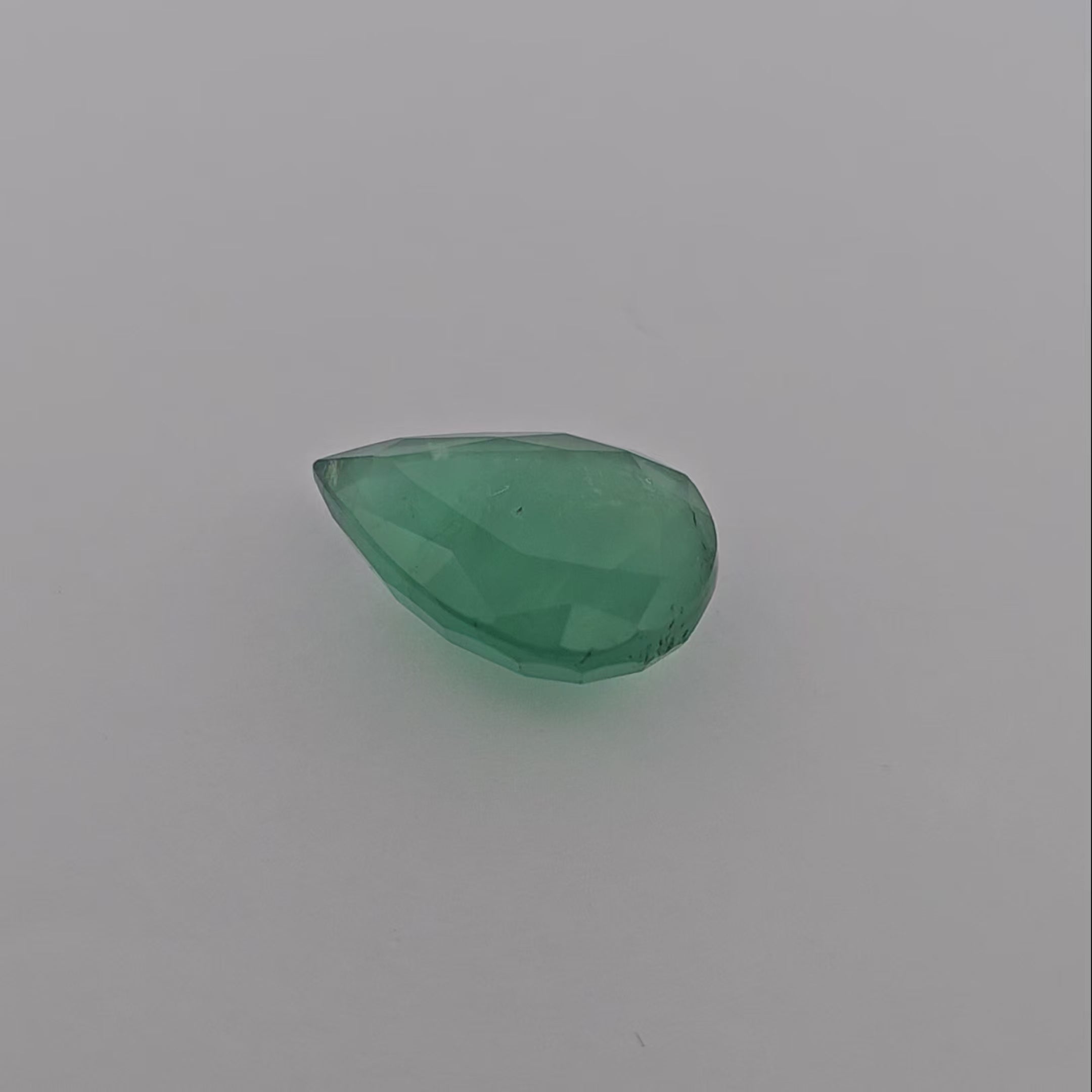 online Natural Zambian Emerald Stone 10.65 Carats Pear Shape 17.6 x 13 mm