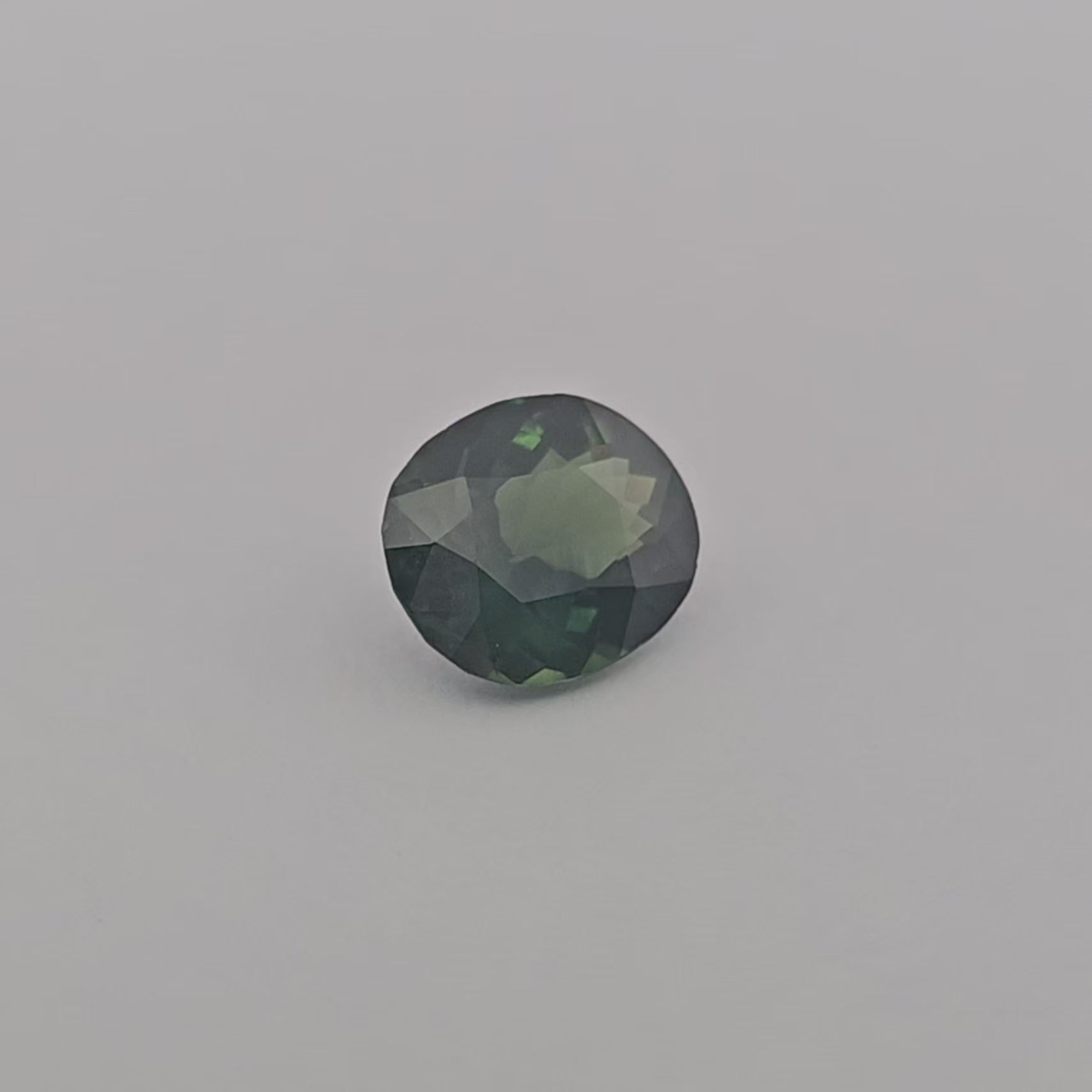 Natural Green Sapphire Stone 3.46 Carats Oval Shape