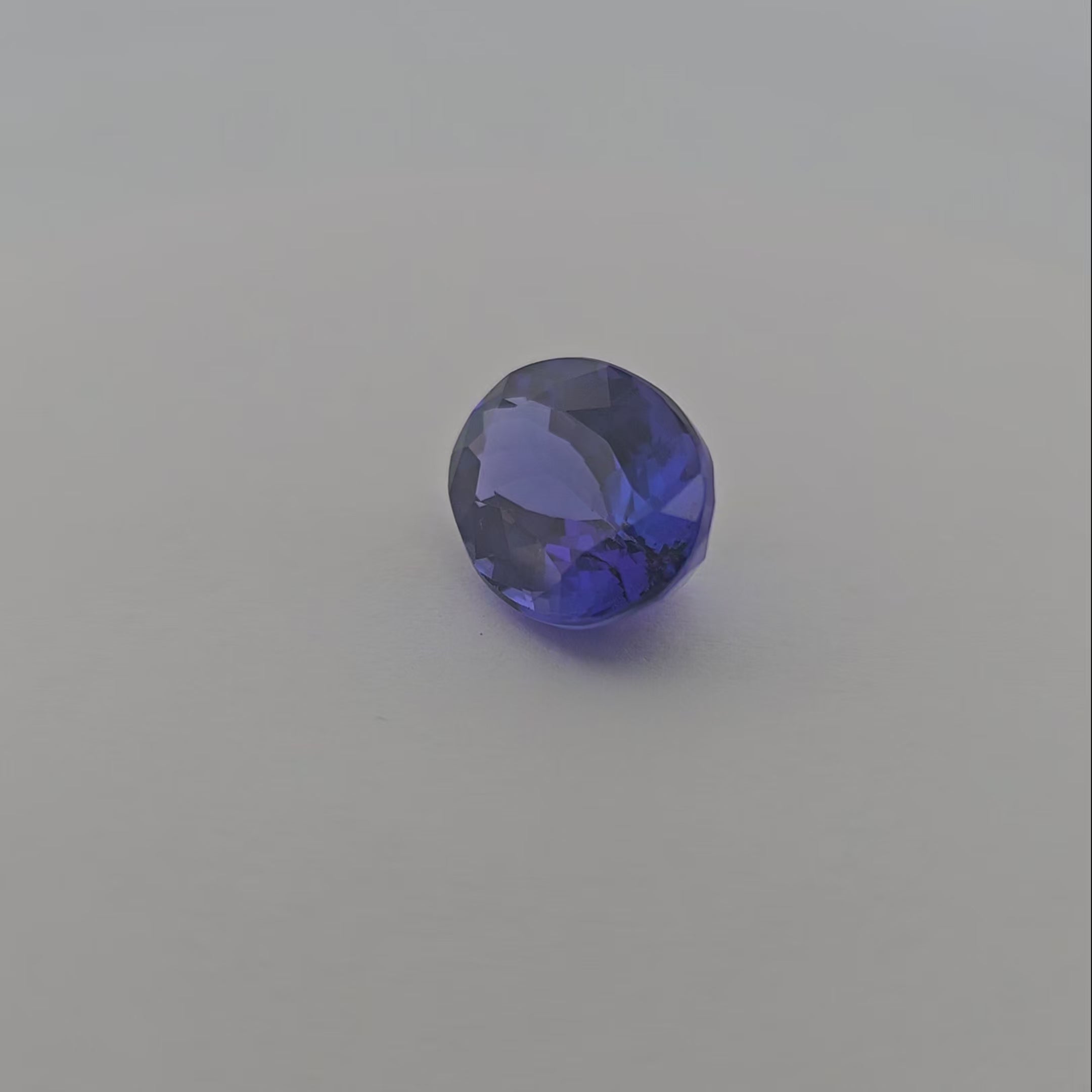Natural Blue Tanzanite Stone 10.07 Carats Oval Cut (15.2 x 11 mm)