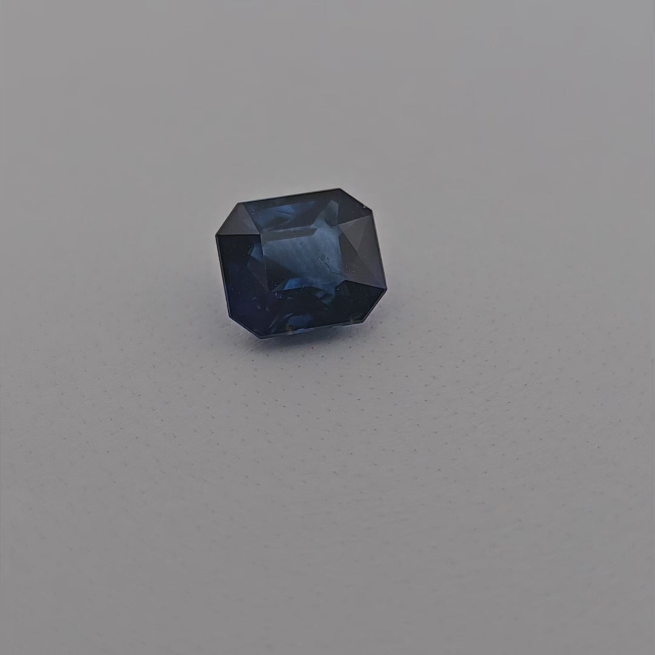 Natural Blue Sapphire Stone 2.04 Carats Emerald Cut