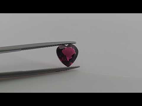Natural Rubellite Tourmaline in Heart Shape with 2.34 Carats for Sale