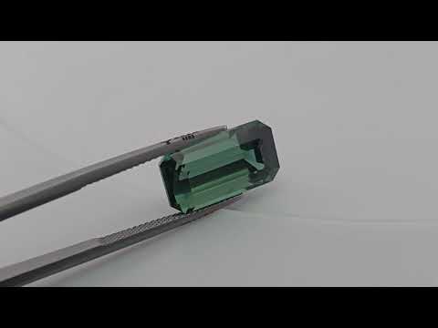 Natural Green Apatite Stone 11.76 Carats Emeraldcut Shape (17x10 mm)