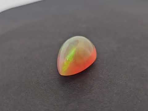Natural White Ethiopian Opal  Stone 5.62 Carats Pear Cabochon Shape  ( 16x10.5 mm )