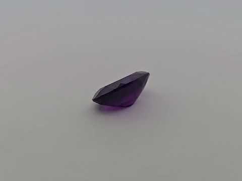 Natural Purple Amethyst  Stone 4.97 Carats Oval ( 14x10 mm)