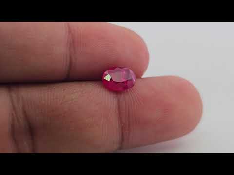 Mozambique Origin 1.26 Carats Natural Ruby in Red Color for Sale